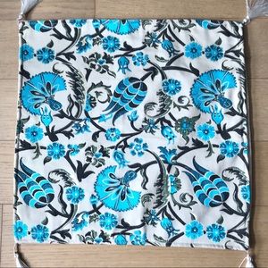 Luxurious 100% Silk Aqua Turkish Pillow Case – Elegant Home